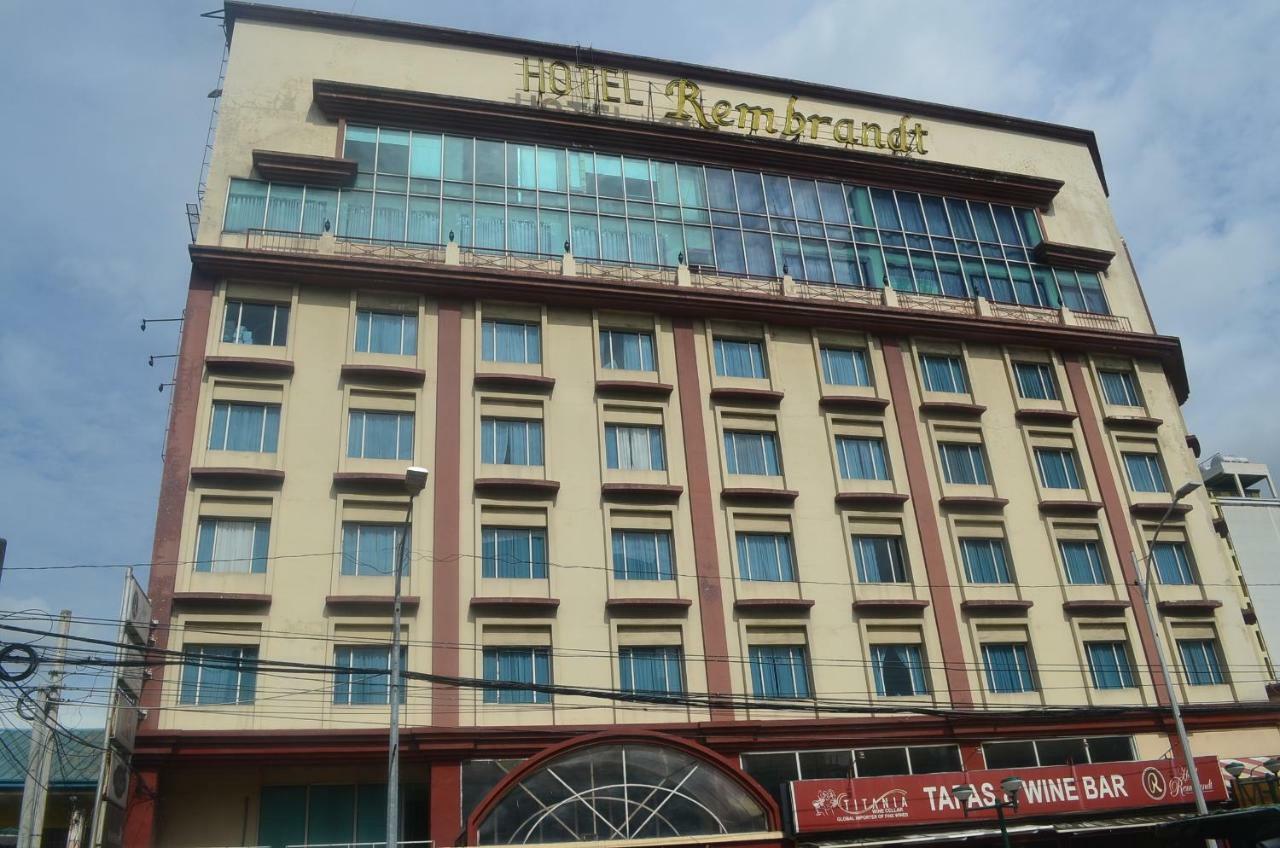 Hotel Rembrandt Manila Exterior photo